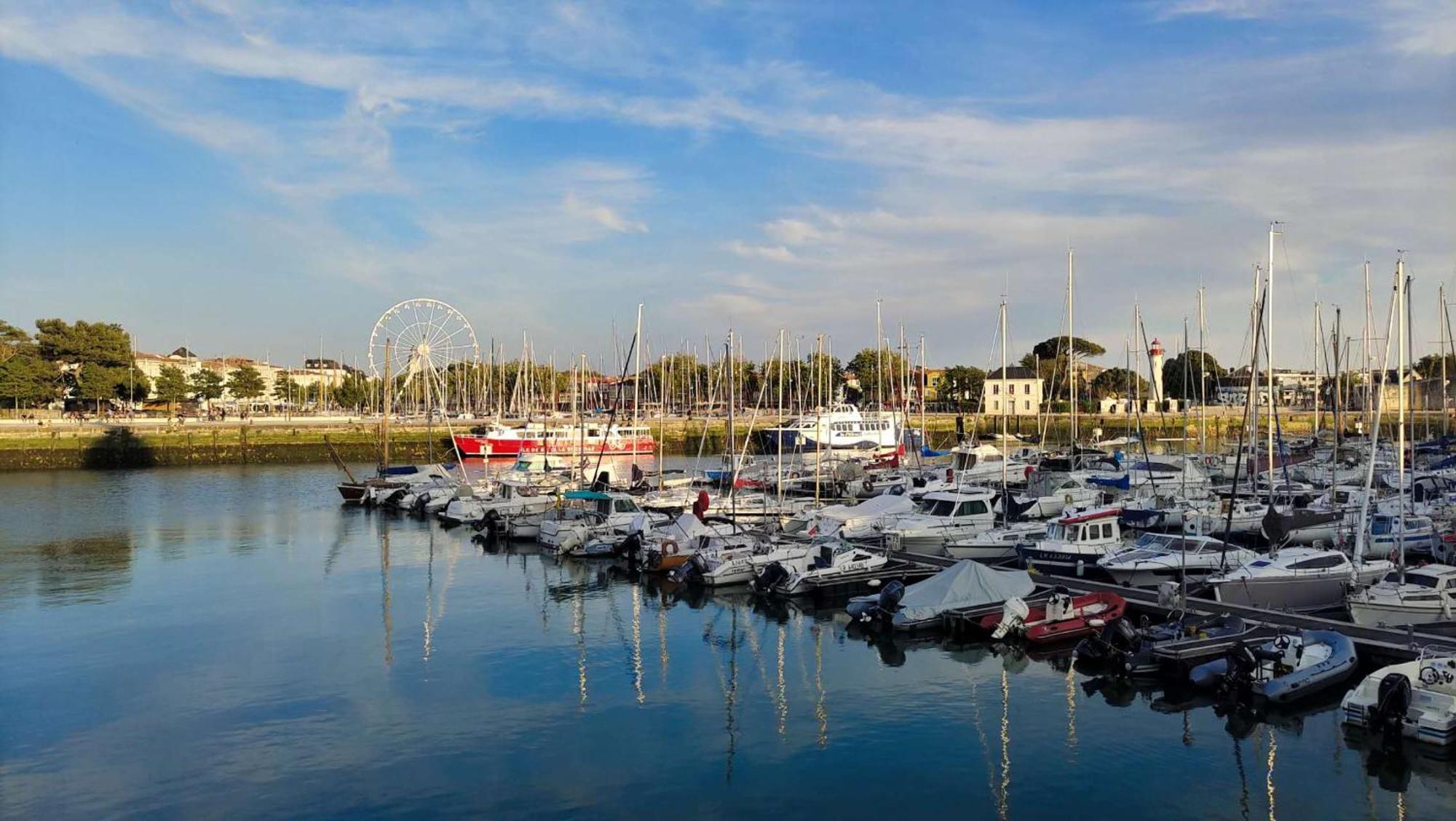 Charmant T2 Avec Piscine Vue Lac Aux Minimes La Rochelle La Rochelle  Eksteriør billede